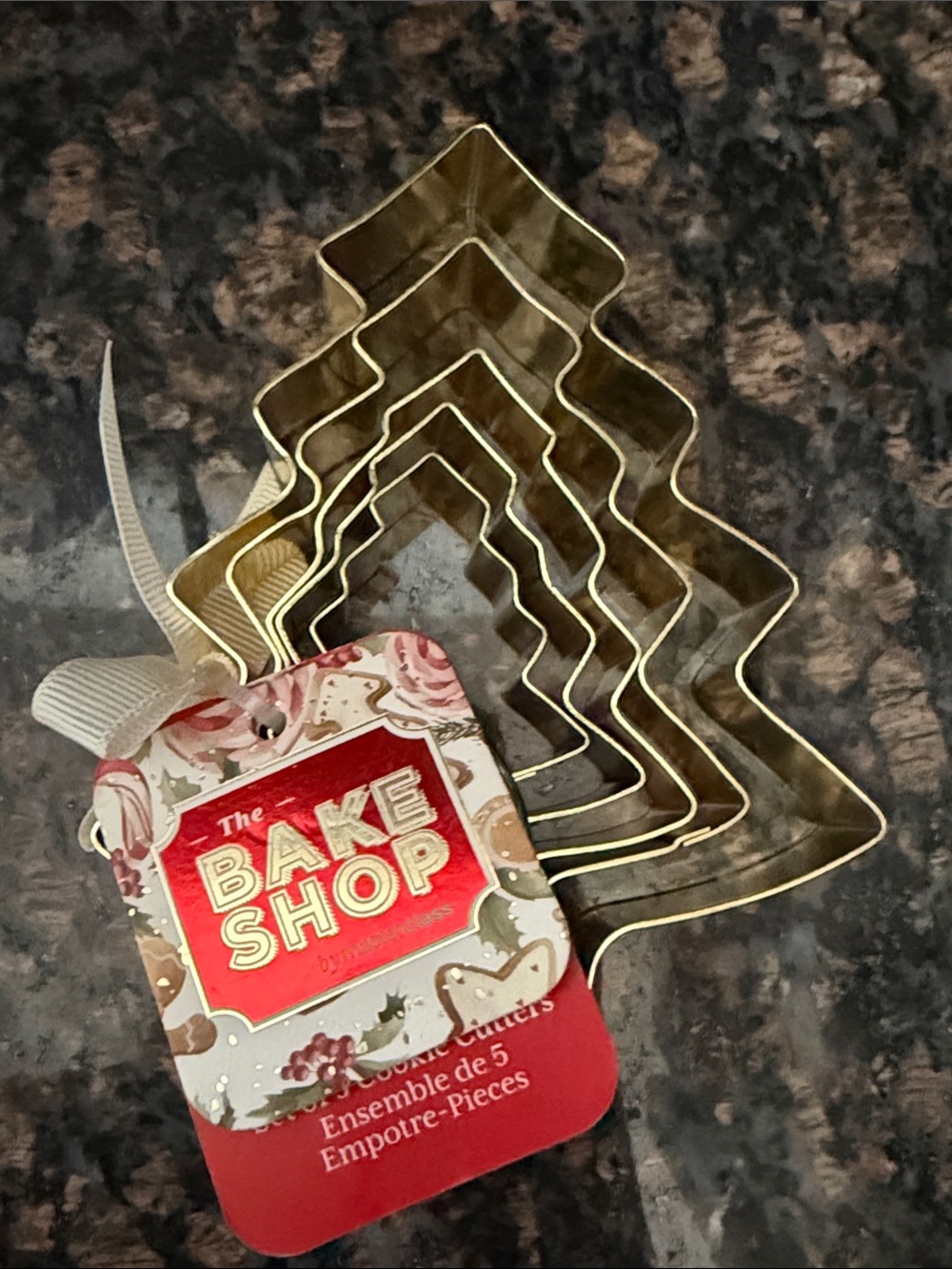 The Bake Shop by mastervlass - Nested Tree Cookie Cutter - Set of 5